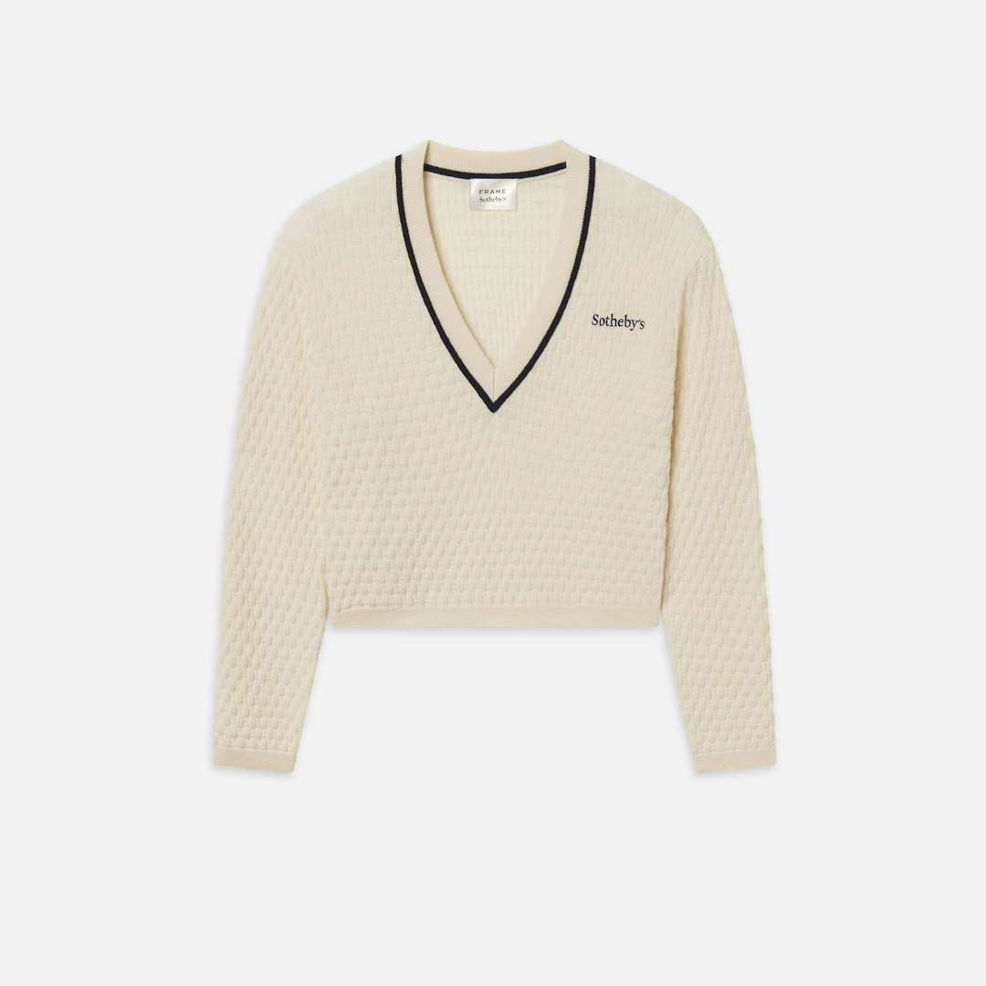 FRAME Sotheby's Women's V-Neck Sweater Cream Cashmere Size Medium
