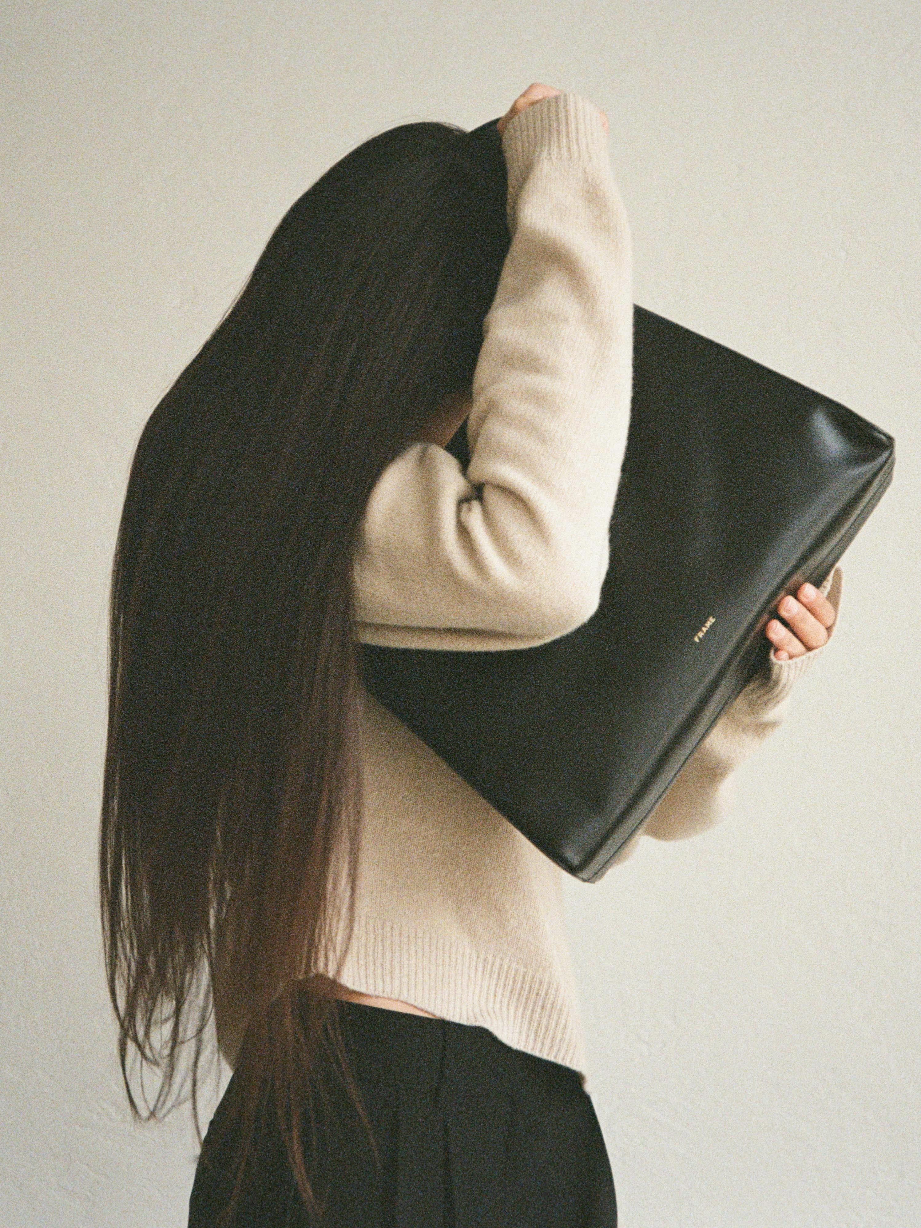 Ilona Two Textured Shoulder Bag -- Noir