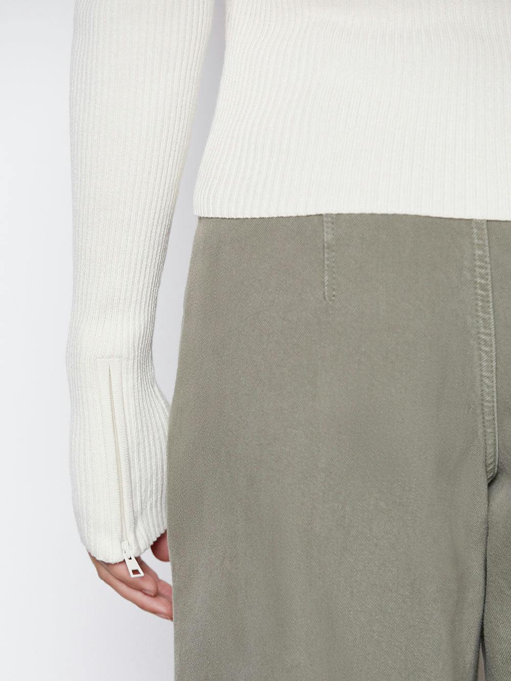 sweater detail view